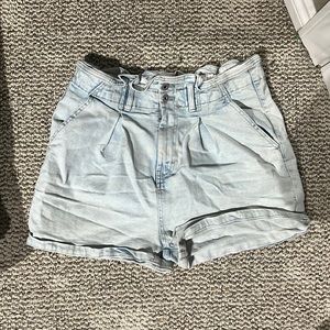 cinch waist shorts